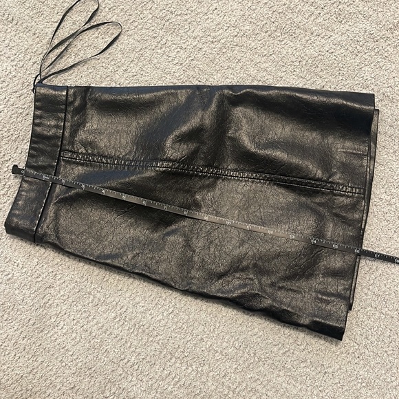 Urban Outfitters Faux Leather Mini Skirt - Picture 4 of 5